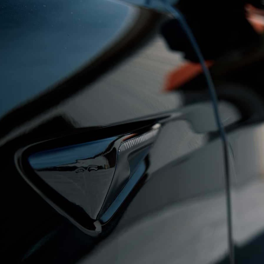 Real Carbon Fiber Trunk Chrome Trim For Tesla Model S 2015-2020